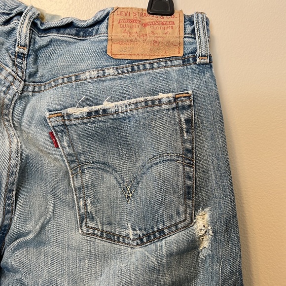 Levi’s boot fit distressed jeans - Picture 4 of 13